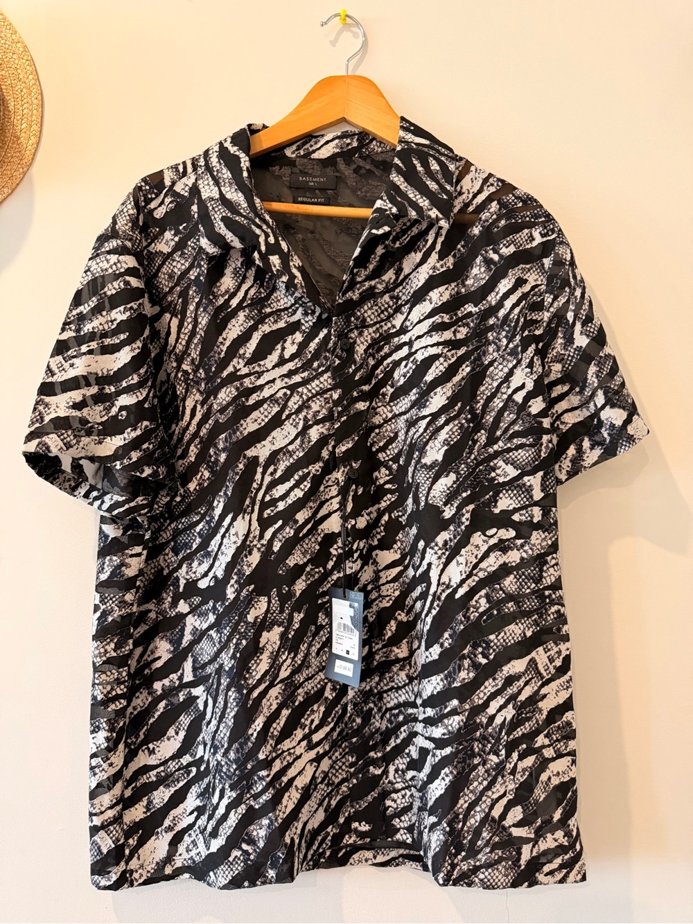 Men's Black & White Short-Sleeve Button-Down Shirt by Rails
